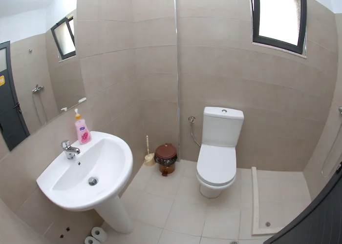 Hostel Wallaby Saranda